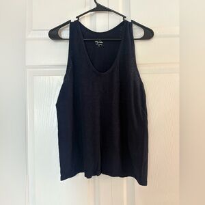 Black Sleeveless Women's Top